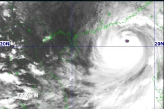 Vị trí tâm bão số 9 lúc 16 giờ ngày 23/9. (Ảnh: TTXVN phát)