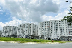 Hiện nay thành phố còn dư 500 căn nhà ở xã hội có thể xét bán cho cán bộ ở Hậu Giang, Sóc Trăng nộp hồ sơ đủ điều kiện. (Ảnh: Thanh Liêm/TTXVN)