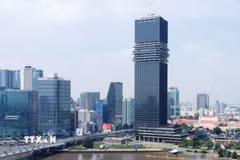 Tòa nhà Saigon Marina IFC tại Thành phố Hồ Chí Minh. (Ảnh: Quang Châu/TTXVN)