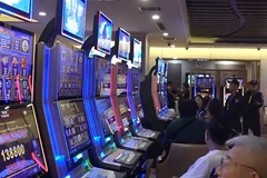 Bên trong xới bạc King Club. (Ảnh do Công an cung cấp)