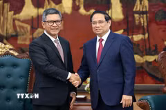 Thủ tướng Phạm Minh Chính tiếp Đại sứ Indonesia tại Việt Nam Denny Abdi nhân kết thúc nhiệm kỳ công tác. (Ảnh: Dương Giang/TTXVN)