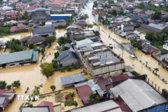 Khu vực bị ngập lụt tại tỉnh Aceh, Indonesia ngày 27/11/2025. (Ảnh: THX/TTXVN)