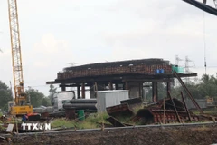 Các hạng mục đang được thi công tại Dự án thành phần 2 cao tốc Cao Lãnh-An Hữu, giai đoạn 1. (Ảnh: Đức Tâm/TTXVN)