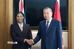 Tổng Bí thư Tô Lâm tiếp Nghị sỹ Kemi Badenoch, Chủ tịch Đảng Bảo thủ của Anh. (Ảnh: Thống Nhất/TTXVN)