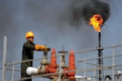 Một cơ sở lọc dầu của Iran trên đảo Khark. (Ảnh: IRNA/TTXVN)