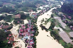 Xã Nhất Tiến, huyện Bắc Sơn, Lạng Sơn, nhiều khu vực bị ngập sâu. (Ảnh: TTXVN phát)