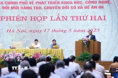 Thủ tướng Phạm Minh Chính phát biểu khai mạc Phiên họp thứ hai của Ban Chỉ đạo về phát triển khoa học, công nghệ, đổi mới sáng tạo, chuyển đổi số và Đề án 06. (Ảnh: Dương Giang/TTXVN)
