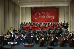 Một tiết mục nghệ thuật tại chương trình. (Ảnh: Phạm Kiên/TTXVN)