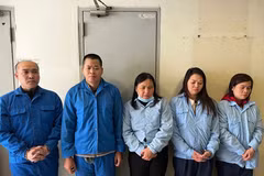 Các đối tượng: Đỗ Doãn Tiến, Đỗ Đình Long, Nguyễn Thị Huy, Bùi Lan Anh và Nguyễn Thị Bích. (Nguồn: Công an thành phố Hà Nội)