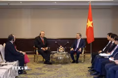 Tổng Bí thư, Chủ tịch nước Tô Lâm tiếp Tiến sỹ Saia Ma’u Piukala, Giám đốc khu vực Tây Thái Bình Dương của Tổ chức Y tế Thế giới (WHO). (Ảnh: Thống Nhất/TTXVN)