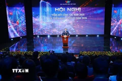 Thủ tướng Phạm Minh Chính phát biểu chỉ đạo Hội nghị tổng kết năm 2025 và triển khai nhiệm vụ 2026 của Đài Truyền hình Việt Nam. (Ảnh: Dương Giang/TTXVN)