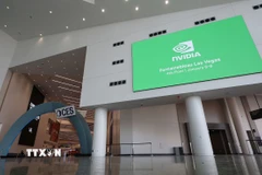 Video về chip AI của Nvidia tại triển lãm điện tử tiêu dùng CES ở Las Vegas, Nevada, Mỹ, ngày 5/1/2026. (Ảnh: Yonhap/TTXVN)