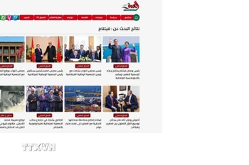 Các bài viết trên trang https://al3omk.com/ về chuyến thăm. (Ảnh chụp màn hình báo chí: Hồng Minh/TTXVN)