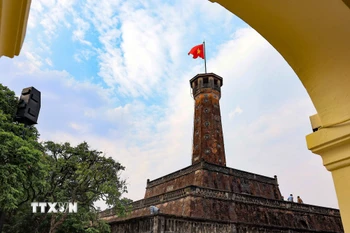 Cột cờ Hà Nội (còn gọi là Kỳ Đài Hà Nội) là một di tích tiêu biểu trong quần thể các di tích thuộc Di sản thế giới Khu trung tâm Hoàng Thành Thăng Long-Hà Nội. (Ảnh: Thanh Tùng/TTXVN)