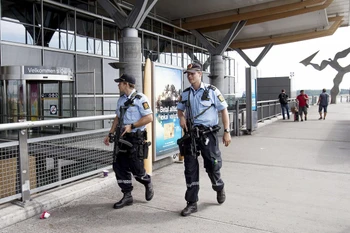 Cảnh sát Na Uy. (Nguồn: WSJ)