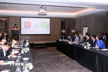 Quang cảnh phiên Hội thảo về hợp tác phát triển hàng không. (Ảnh: Xuân Khu/TTXVN)