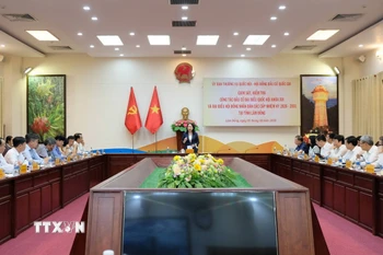 Quang cảnh buổi làm việc. (Ảnh: Nguyễn Dũng/TTXVN)