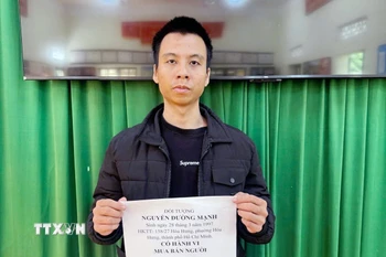 Đối tượng Nguyễn Đường Mạnh là chủ mưu, trực tiếp tổ chức, môi giới, lôi kéo công dân Việt Nam xuất cảnh trái phép sang Campuchia. (Ảnh: TTXVN phát)