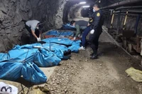 Thi thể của 13 người được tìm thấy trong mỏ vàng ở Peru hồi đầu tháng này. (Nguồn: New Straits Times)
