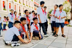 Đồng bộ giải pháp giảm áp lực cho học sinh vào lớp 10. (Nguồn: Vietnam+)