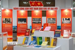 Triển lãm diễn ra từ ngày 26/1-26/2/2026, giới thiệu 800 tư liệu về Đảng Cộng sản Việt Nam qua các kỳ Đại hội. (Ảnh: Khánh Hòa/TTXVN)