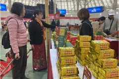 Gian hàng nhãn hiệu chè Minh Đeng (xã Tân Lập, tỉnh Thái Nguyên) (Nguồn: Vietnam+)