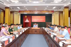Quang cảnh phiên họp tại Tỉnh Tuyên Quang. (Nguồn: Cổng thông tin điện tử Tỉnh Tuyên Quang)