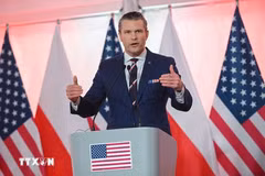 Bộ trưởng Quốc phòng Mỹ Pete Hegseth. (Ảnh: PAP/TTXVN)