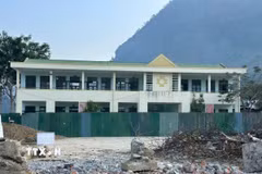 Dự án Trường Phổ thông liên cấp Tiểu học và Trung học cơ sở Bắc Lý, xã Bắc Lý đã khởi công xây dựng. (Ảnh: Bích Huệ/TTXVN)