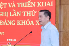 Đồng chí Nguyễn Long Hải, Uỷ viên Trung ương Đảng, Phó Bí thư Thường trực Đảng uỷ các cơ quan Đảng Trung ương quán triệt, triển khai thực hiện Quy định số 208/QĐ/TW và Kết luận số 76-KL/TW. (Ảnh: Phương Hoa/TTXVN)