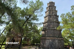 Huế: Chiêm ngưỡng vẻ đẹp cổ kính đầy duyên dáng của Chùa Thiên Mụ
