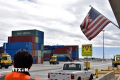 Quang cảnh cảng hàng hóa Long Beach ở Los Angeles, Mỹ. (Ảnh: THX/TTXVN)