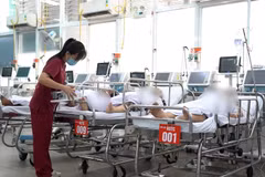 Bệnh nhân đột quỵ cấp điều trị tại khoa Cấp cứu Bệnh viện Chợ Rẫy.