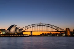 Nhà hát Opera và Cầu cảng Sydney, Australia. Ảnh: THX/TTXVN