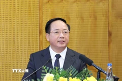 Đồng chí Trịnh Văn Quyết, Bí thư Trung ương Đảng, Trưởng Ban Tuyên giáo và Dân vận Trung ương phát biểu đề dẫn Hội thảo. (Ảnh: Phương Hoa/TTXVN) 