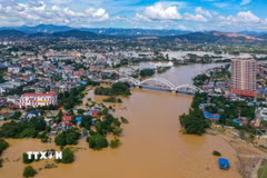 Thái Nguyên: Cảnh ngập sâu trong nước lũ nhìn từ trên cao