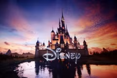 Disney dự định cắt giảm 1.000 nhân sự dưới thời tân CEO Josh D’Amaro. (Nguồn: AFP/JapanToday)