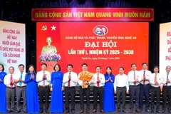 Nghệ An: Không tổ chức văn nghệ, không tặng quà tại Đại hội Đảng bộ cơ sở
