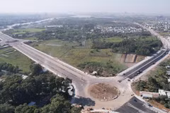 Hai nhánh của đường trục trung Biên Hòa, nhánh 1 được đề xuất đặt tên Nguyễn Văn Linh, nhánh 2 tên Minh Mạng. (Ảnh: Công Phong/TTXVN)