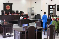 Quang cảnh buổi xét xử. (Ảnh: TTXVN phát)