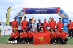 Đội tuyển rowing biển Việt Nam gặt hái nhiều thành công tại Giải vô địch rowing biển châu Á 2026. (Ảnh: TTXVN phát)
