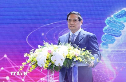 Thủ tướng Phạm Minh Chính phát biểu tại Phiên họp cấp cao Toàn cảnh Kinh tế tư nhân lần thứ nhất (ViPEL 2025). (Ảnh: Dương Giang/TTXVN)