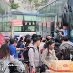 Giá cước vận tải đã được điều chỉnh sau biến động của giá xăng dầu trong thời gian qua. (Ảnh: Hoài Nam/Vietnam+)