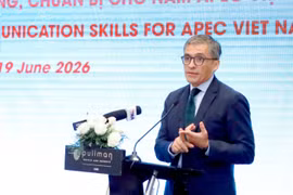 Ông Fernando Salas, Giám đốc Bộ phận Truyền thông và Quan hệ công chúng Ban Thư ký APEC quốc tế tham dự Hội thảo. (Ảnh: Quang Hòa)