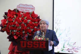 Giáo sư, Nhà giáo Nhân dân Hà Minh Đức phát biểu tại sự kiện. (Ảnh: Vân Khánh/Vietnam+)