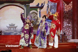 Các nghệ sỹ Tự Long, Vân Dung, Quang Thắng sẽ sớm trở lại với khán giả trong vai trò "Táo Quân." (Ảnh: VTV)