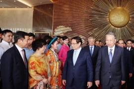 Lãnh đạo Đảng Nhà nước dự Khai mạc Triển lãm 80 năm thành tựu 80 năm hành trình Độc lập-Tự do-Hạnh phúc.” (Ảnh: PV/Vietnam+)