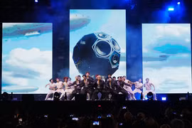 Nhóm dự thi W-UNIT biểu diễn tại K-pop Lovers Festival 2024. (Ảnh: BTC)