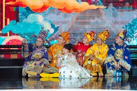 “Táo Quân” sẽ “tái xuất” với tiểu phẩm “Hái hoa dân chủ” với sự góp mặt của dàn Táo gạo cội. (Ảnh: CTV/Vietnam+)