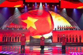 Nhóm DTAP sẽ thể hiện ca khúc hit "Nhà tôi có treo một lá cờ." (Ảnh: PV/Vietnam+)